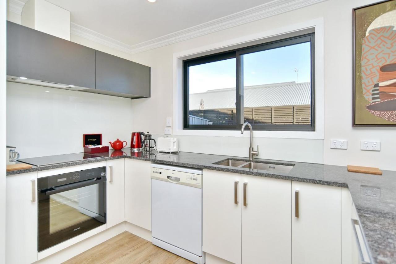 Lavandula 3 - Christchurch Holiday Homes Экстерьер фото