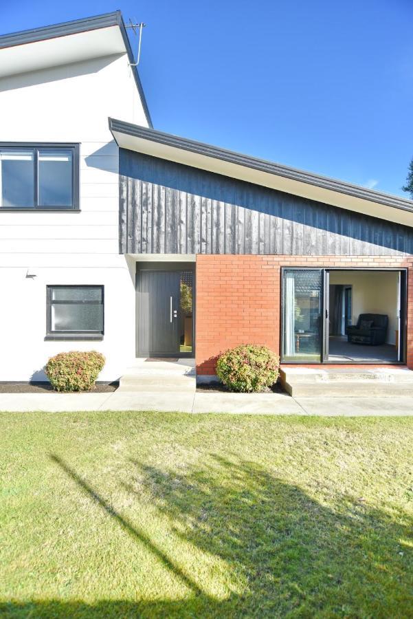 Lavandula 3 - Christchurch Holiday Homes Экстерьер фото