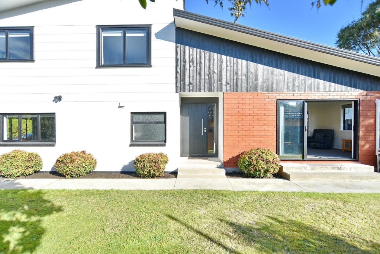 Lavandula 3 - Christchurch Holiday Homes Экстерьер фото